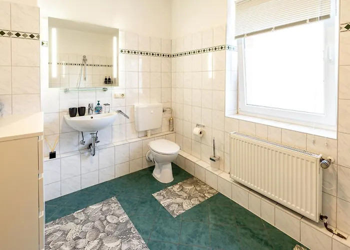 263 Zentrum Nord Messe,hbf,a14 *